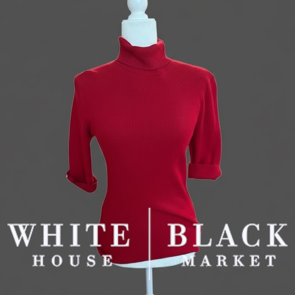 White House Black Market ❤️ red short sleeved turtleneck silver detail Medium